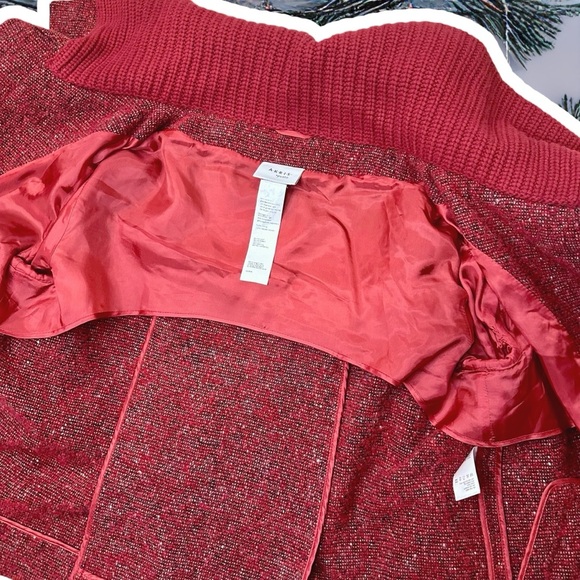 Akris Punto RARE Red Wool & Mohair-Blend Button-Up Coat with Cashmere Knit Trim - Picture 9 of 16